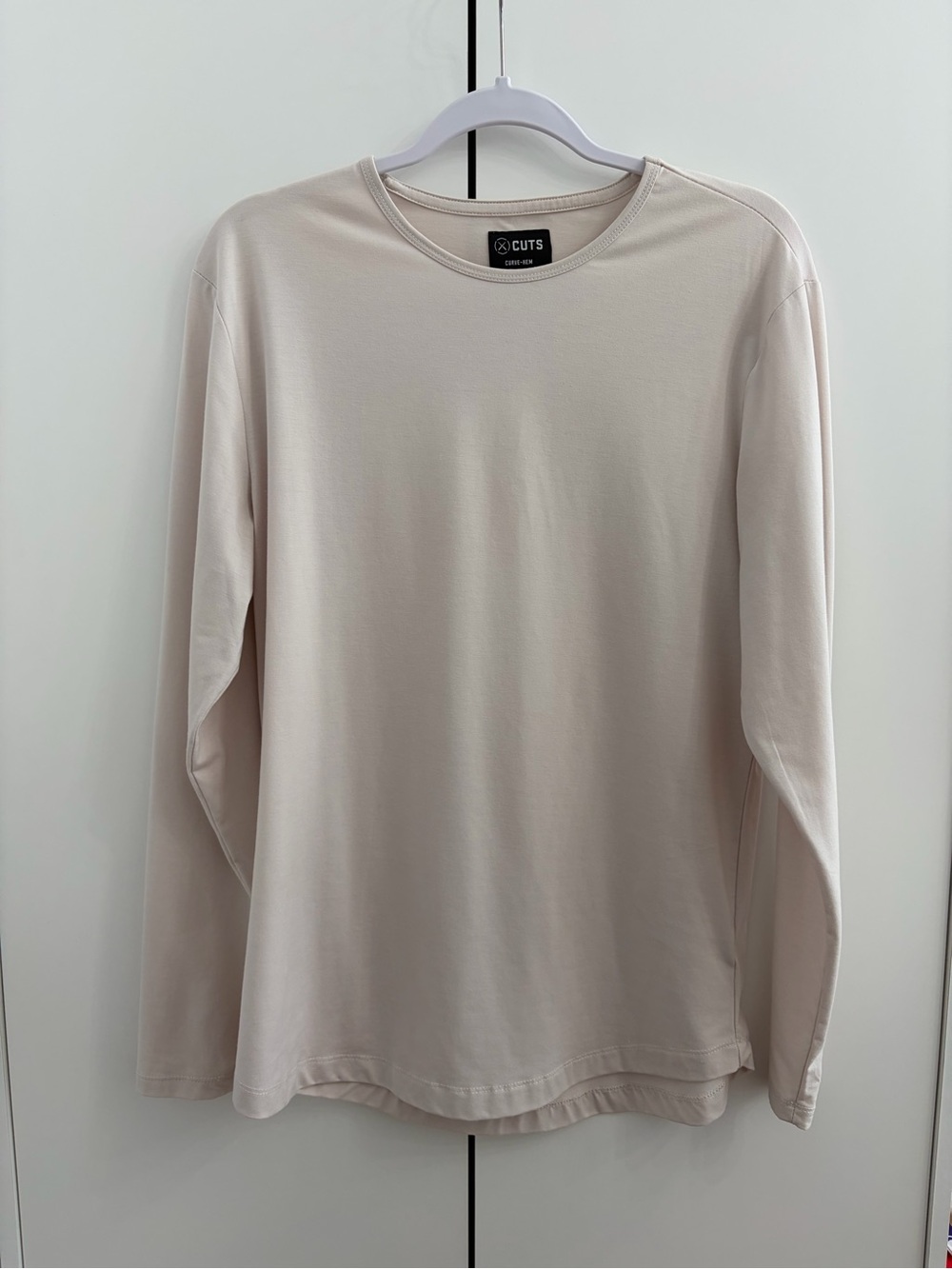 Cuts Clothing Men's Long Sleeve Crew - Bone